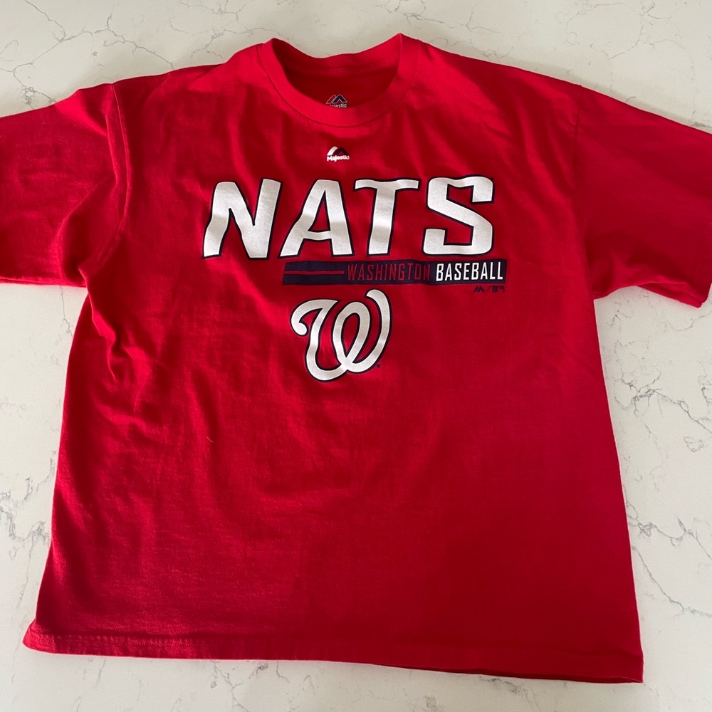 Women’s Washington Nationals T shirt Size XL